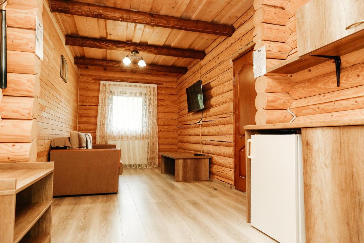 Chudodievo In Chynadievo Mini-Hotel Chynadiyovo エクステリア 写真