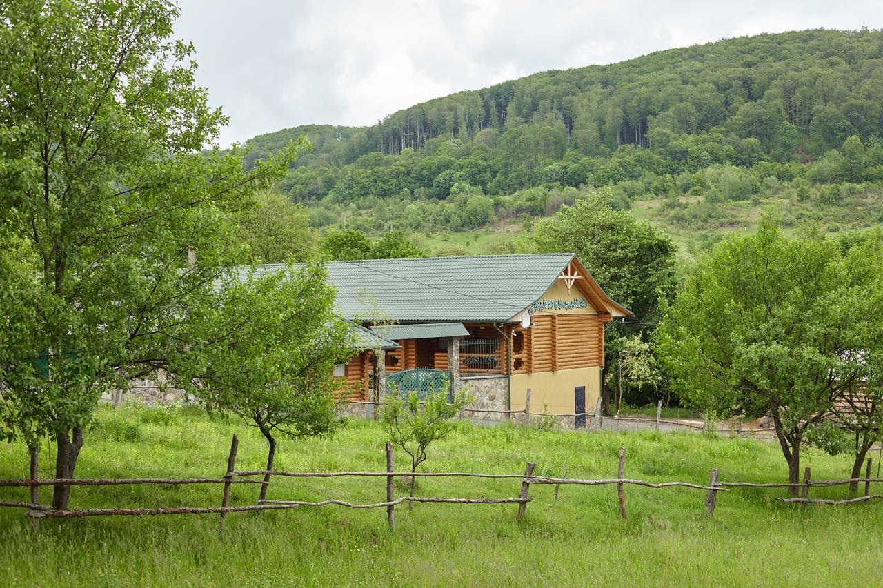 Chudodievo In Chynadievo Mini-Hotel Chynadiyovo エクステリア 写真