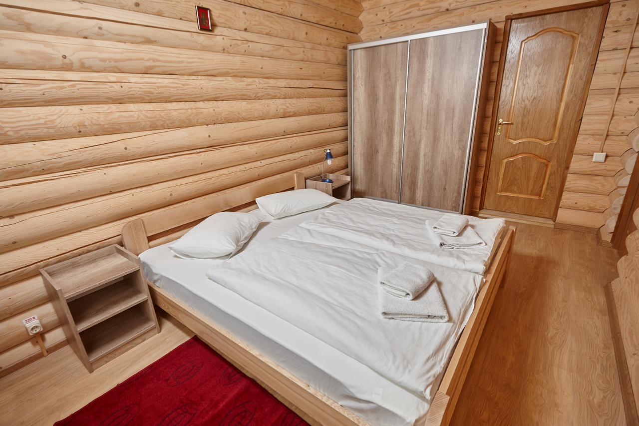 Chudodievo In Chynadievo Mini-Hotel Chynadiyovo エクステリア 写真